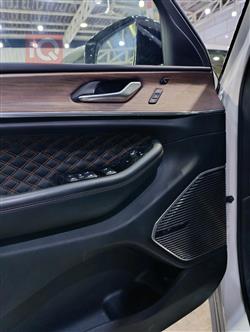 جیپ L گراند شیرۆکی